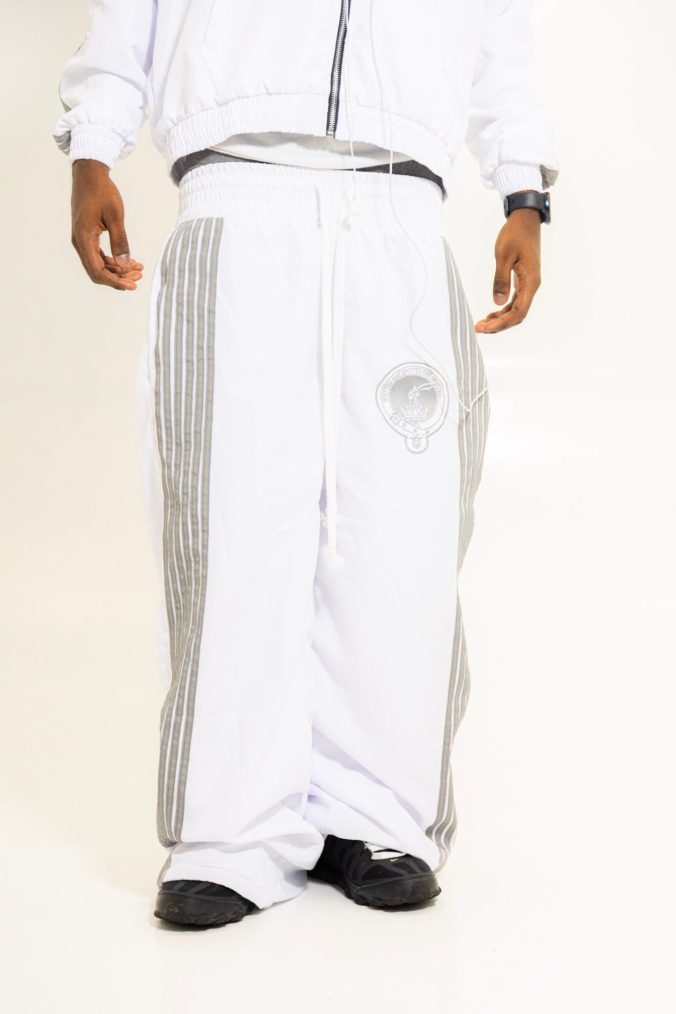 Club Spotted Tracksuit(White & Grey)