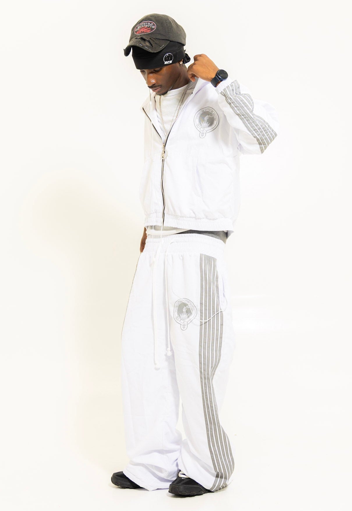 Club Spotted Tracksuit(White & Grey)